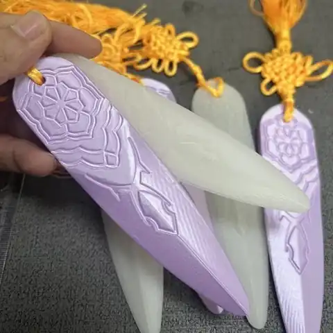 Glow-Style Demon Hunter Dart Prop